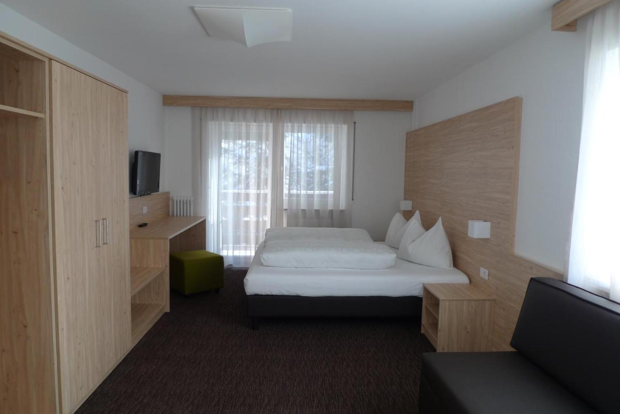 Hotel Stifter لوتاغو المظهر الخارجي الصورة